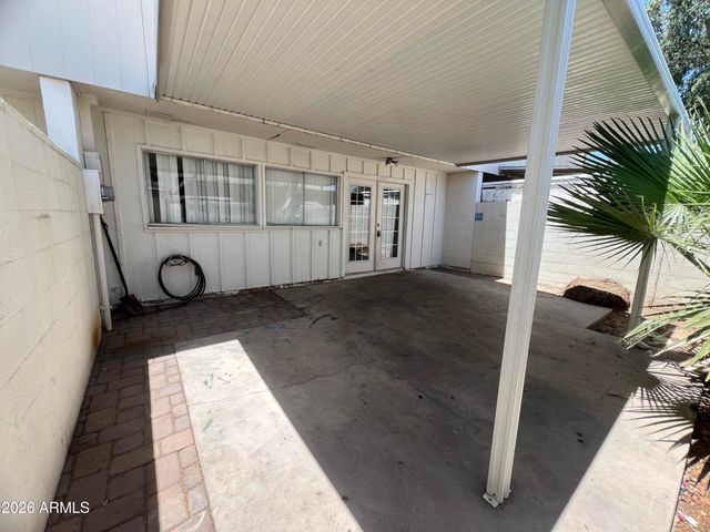 4745 W NORTHERN Avenue, Glendale, AZ 85301