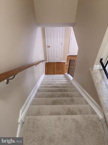 313 AVON CT, Winchester, VA 22601