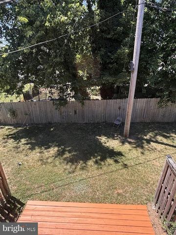 313 AVON CT, Winchester, VA 22601