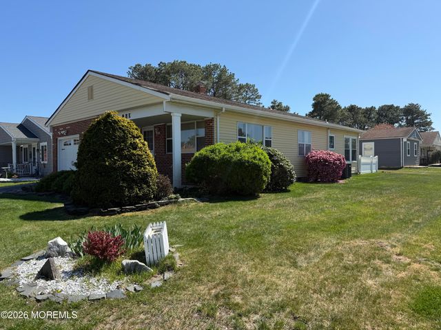 1 Claremont Street, Toms River, NJ 08757