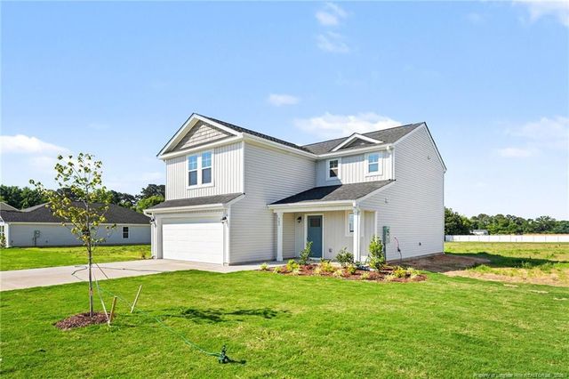 102 Baxley Drive, Dunn, NC 28334