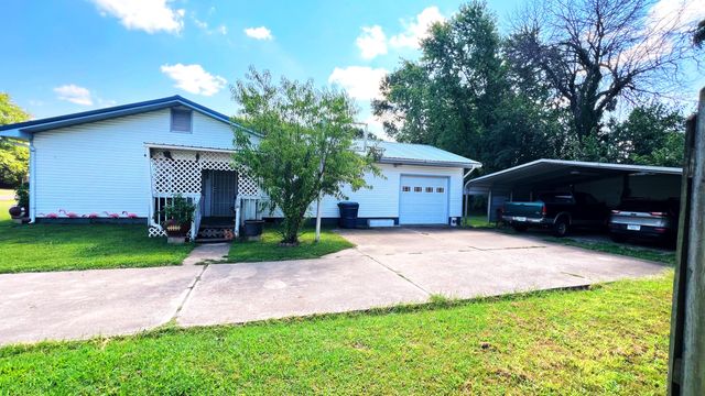 113 Circle Drive, Monett, MO 65708