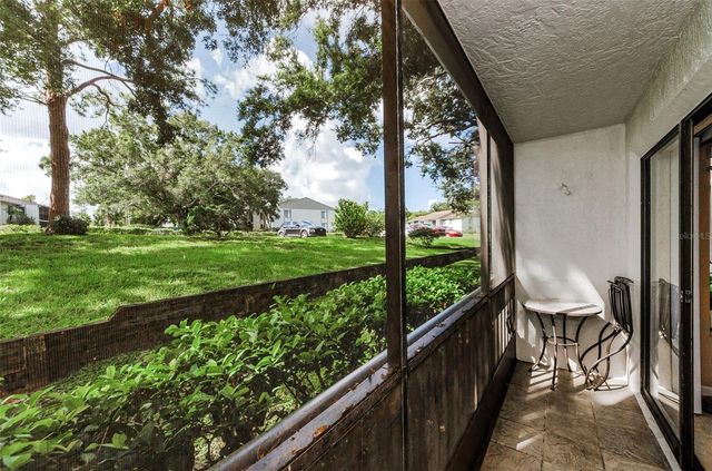 2575 PINE RIDGE WAY S E1, Palm Harbor, FL 34684