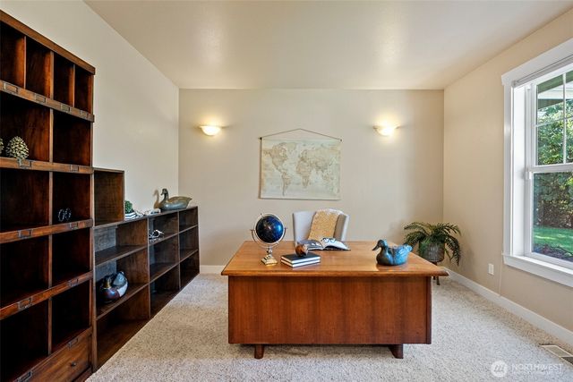 15325 Peacock Hill Avenue NW, Gig Harbor, WA 98332