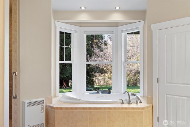 15325 Peacock Hill Avenue NW, Gig Harbor, WA 98332