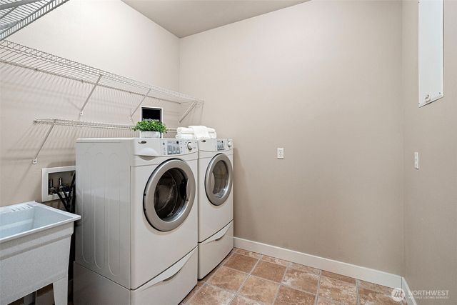15325 Peacock Hill Avenue NW, Gig Harbor, WA 98332