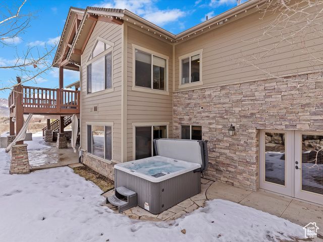 946 S MEADOW LARK LN, Huntsville, UT 84317