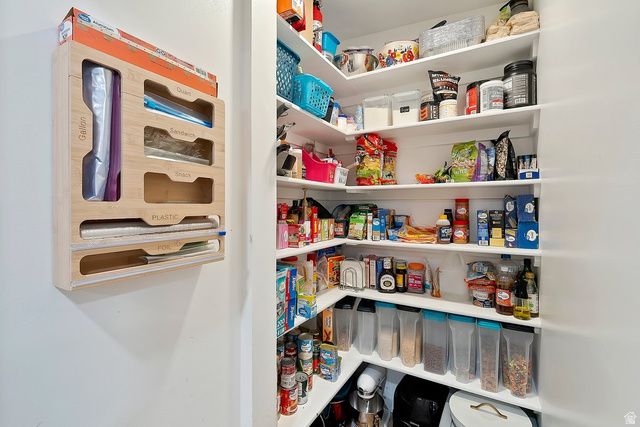 4269 S 2350 W, Roy, UT 84067