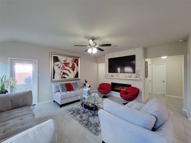 610 Autumn Flats Way, Rosharon, TX 77583