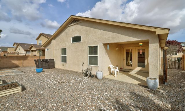 612 Playful Meadows Drive NE, Rio Rancho, NM 87144