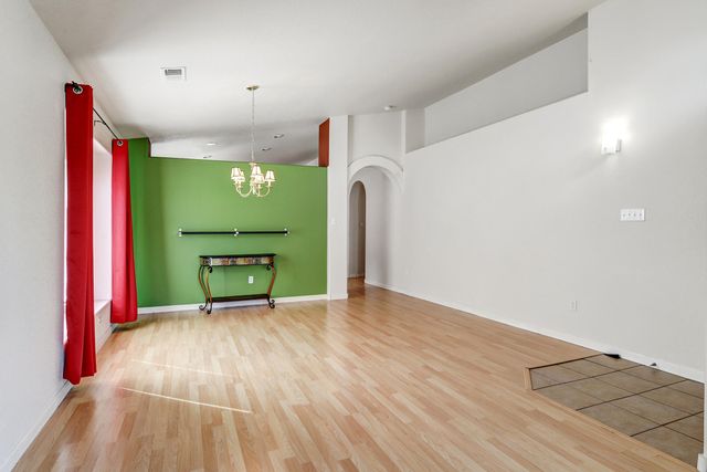 612 Playful Meadows Drive NE, Rio Rancho, NM 87144