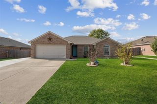 541 Marybeth Drive, Burleson, TX 76028