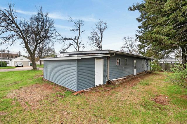 2011 OAK STREET, Wisconsin Rapids, WI 54494