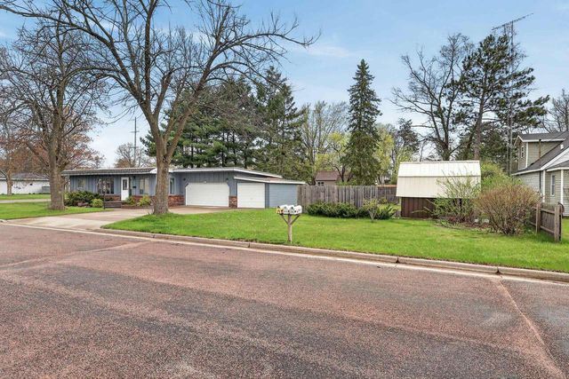 2011 OAK STREET, Wisconsin Rapids, WI 54494