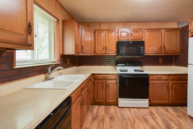 120 Allison Terrace, Rossville, GA 30741