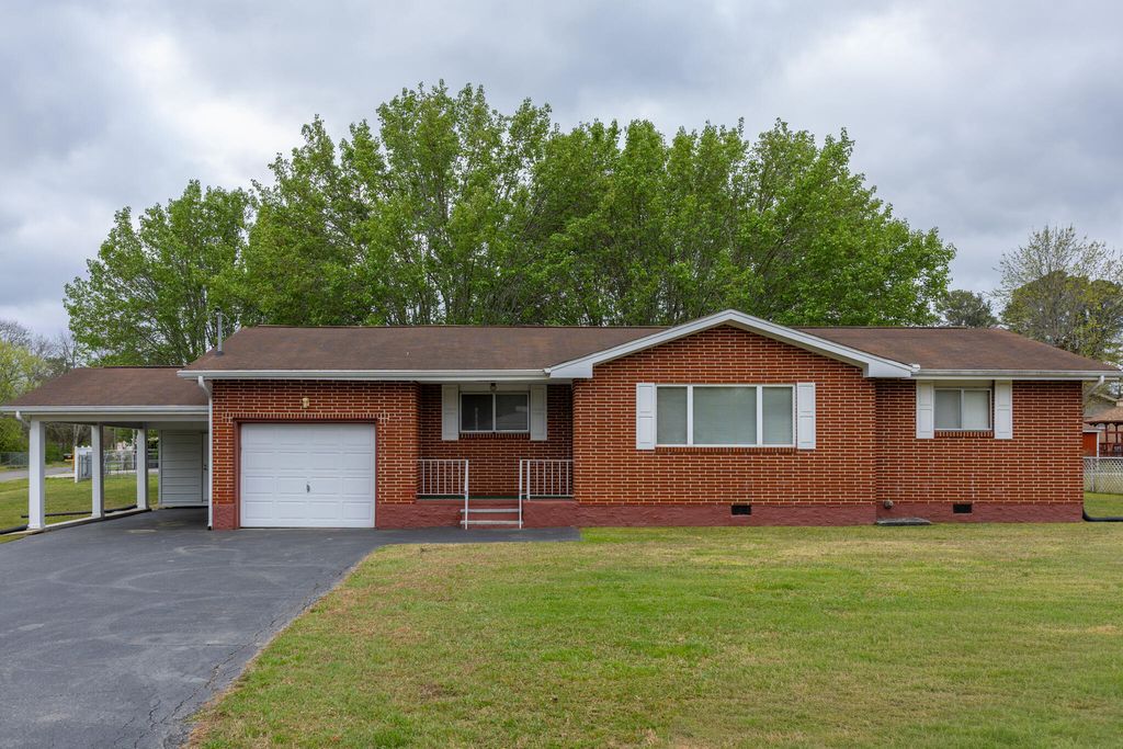 120 Allison Terrace, Rossville, GA 30741