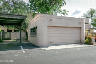 2820 E Sierra Vista Road, Tucson, AZ 85716
