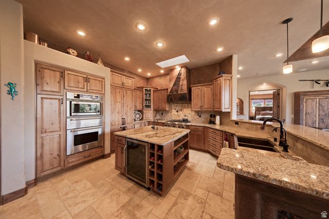 100 S JOE WILSON DR, Moab, UT 84532