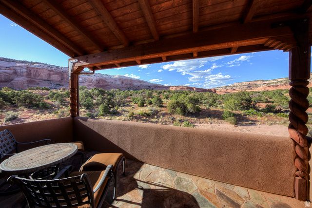 100 S JOE WILSON DR, Moab, UT 84532