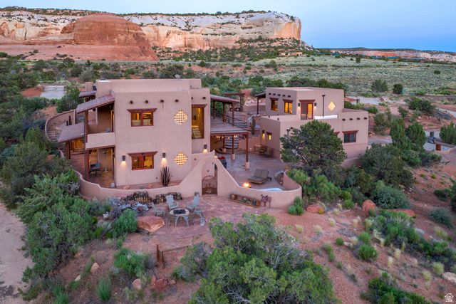 100 S JOE WILSON DR, Moab, UT 84532