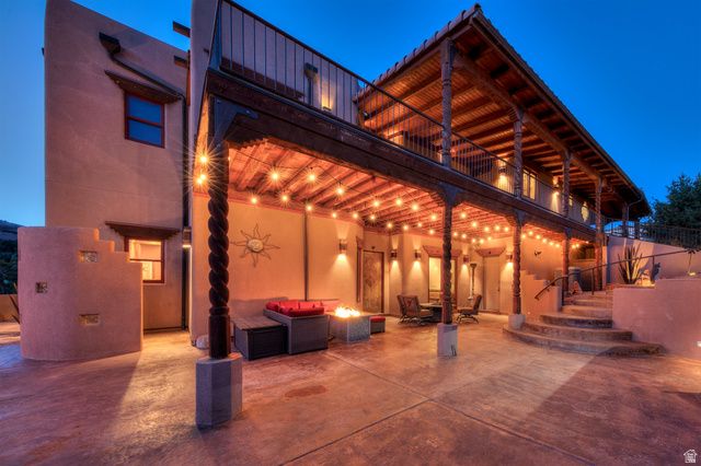 100 S JOE WILSON DR, Moab, UT 84532