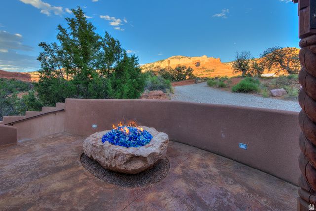 100 S JOE WILSON DR, Moab, UT 84532