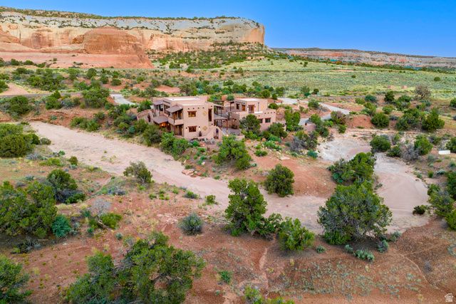 100 S JOE WILSON DR, Moab, UT 84532