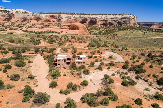 100 S JOE WILSON DR, Moab, UT 84532