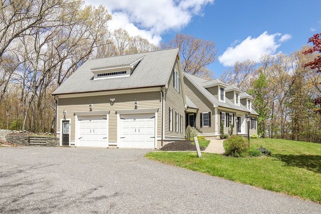 8 Alstead, Millbury, MA 01527