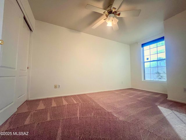 12242 N New Dawn Avenue, Oro Valley, AZ 85755