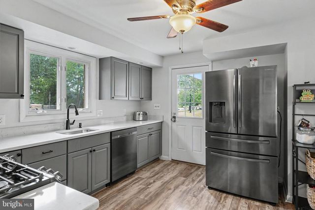 224 UPPER VALLEY RD, North Wales, PA 19454