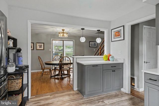 224 UPPER VALLEY RD, North Wales, PA 19454