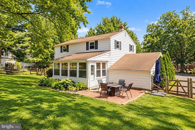 224 UPPER VALLEY RD, North Wales, PA 19454