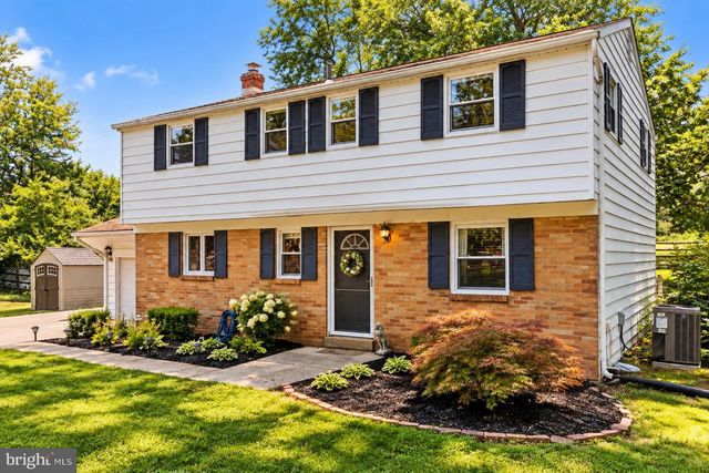 224 UPPER VALLEY RD, North Wales, PA 19454
