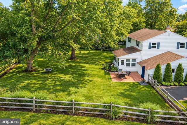 224 UPPER VALLEY RD, North Wales, PA 19454