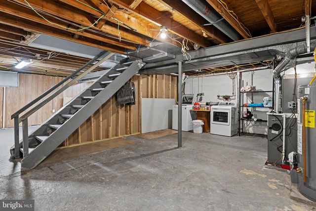 224 UPPER VALLEY RD, North Wales, PA 19454