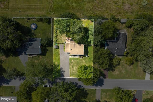 224 UPPER VALLEY RD, North Wales, PA 19454