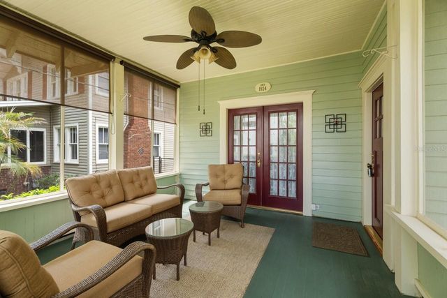 613 E PINE STREET, Orlando, FL 32801