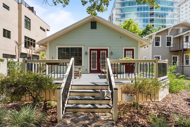 613 E PINE STREET, Orlando, FL 32801
