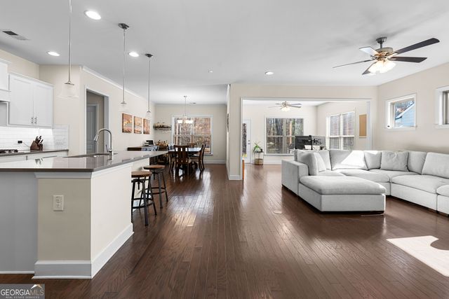 116 Stamford Avenue, Peachtree City, GA 30269