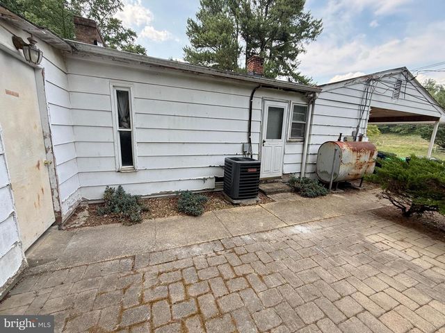 2209 BROWN STATION RD, Upper Marlboro, MD 20774