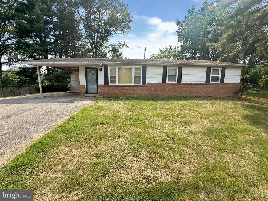 2209 BROWN STATION RD, Upper Marlboro, MD 20774