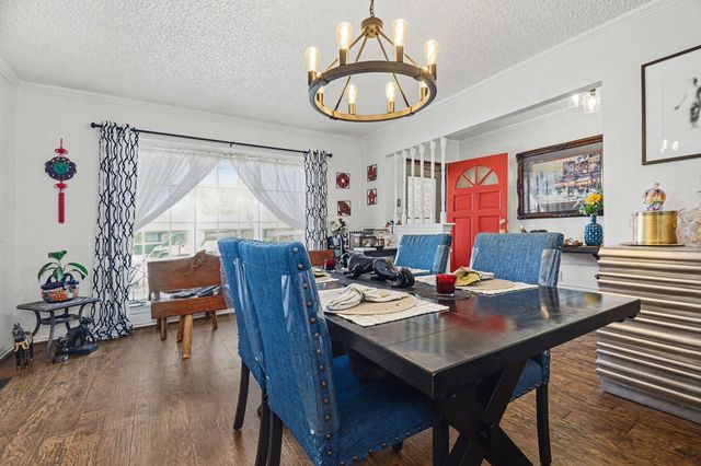 1319 Meadowcrest Drive, Mesquite, TX 75149