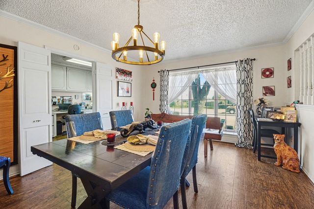 1319 Meadowcrest Drive, Mesquite, TX 75149