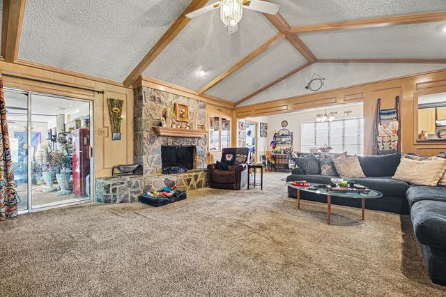 1319 Meadowcrest Drive, Mesquite, TX 75149