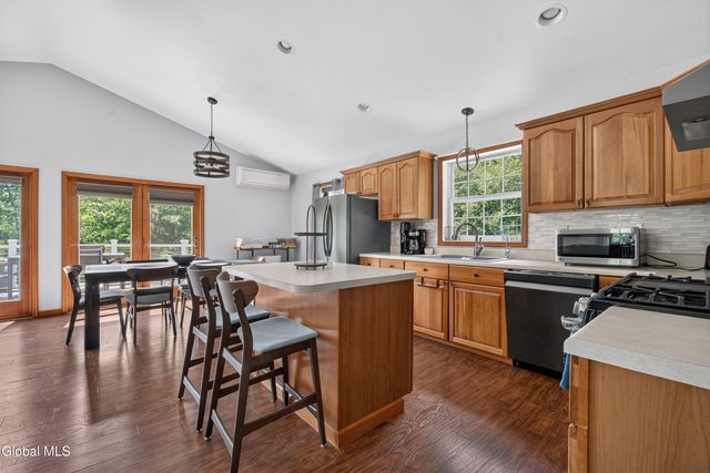 99 Kings Road, Hadley, NY 12822