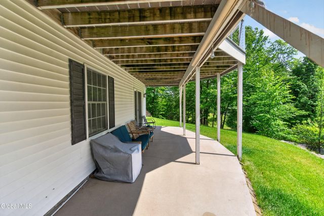 99 Kings Road, Hadley, NY 12822