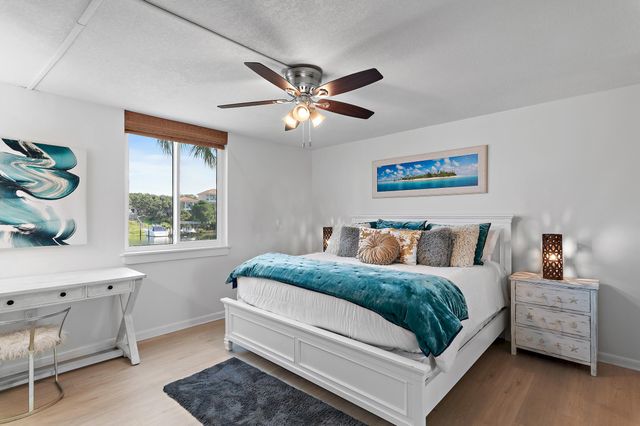 30 Moreno Point Road UNIT 203C, Destin, FL 32541