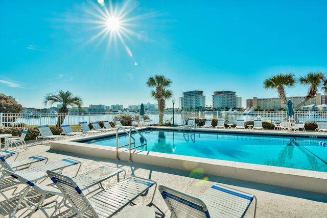 30 Moreno Point Road UNIT 203C, Destin, FL 32541