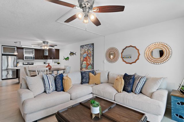 30 Moreno Point Road UNIT 203C, Destin, FL 32541